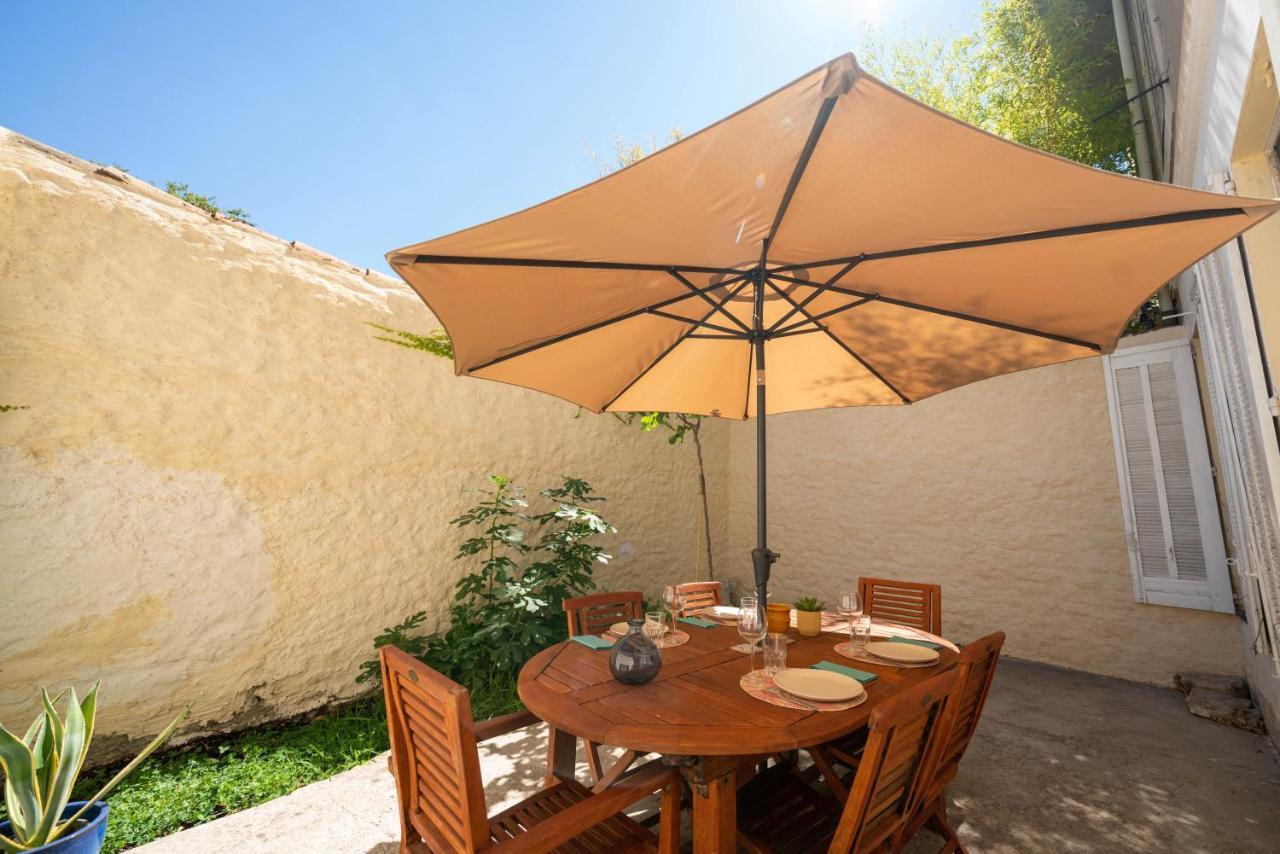 Roma Divine Home Cinema Et Jardin Nimes Ngoại thất bức ảnh